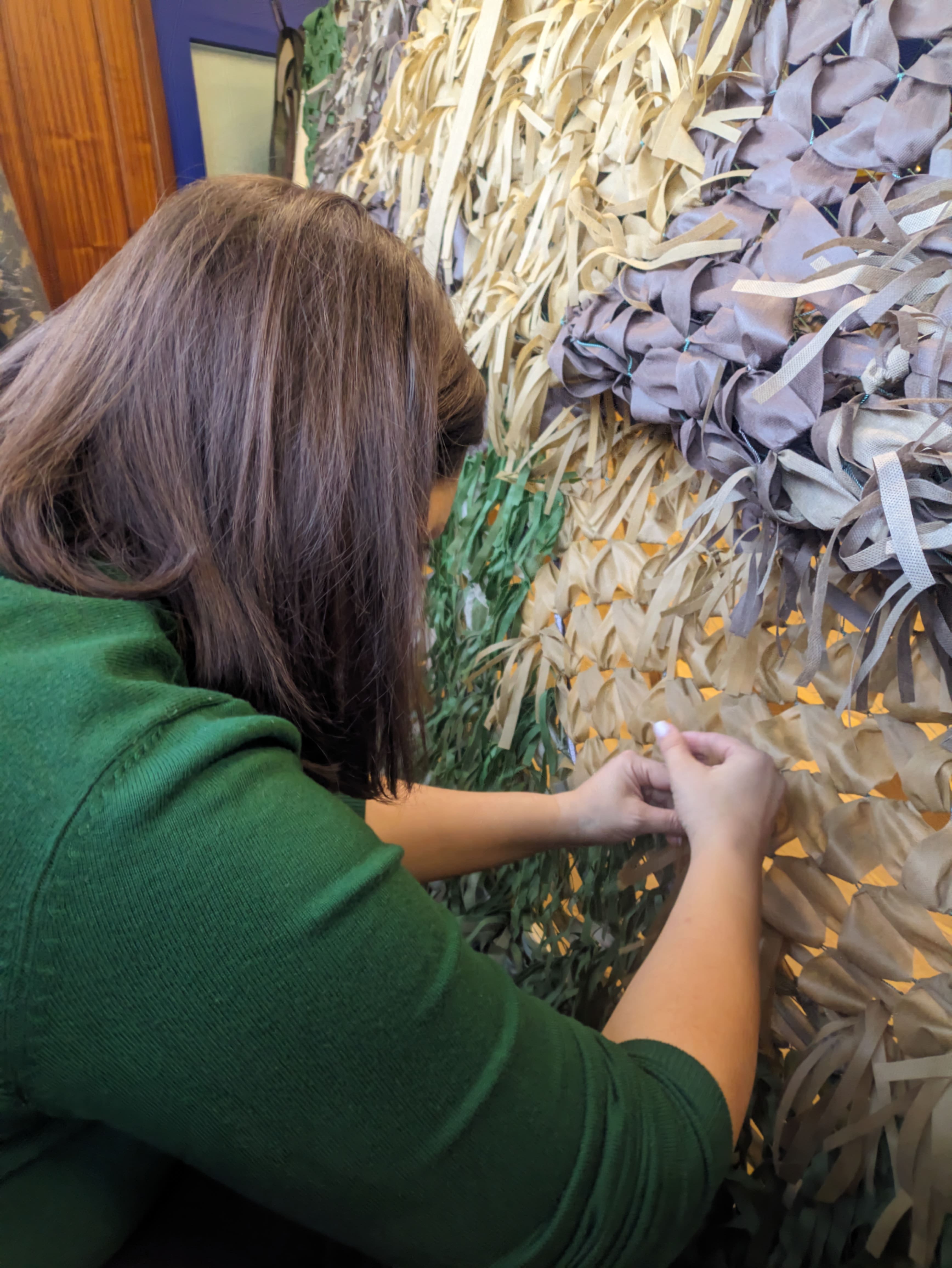 Сотрудники Камчатской дирекции приняли участие в изготовлении изделий для участников Специальной военной операции