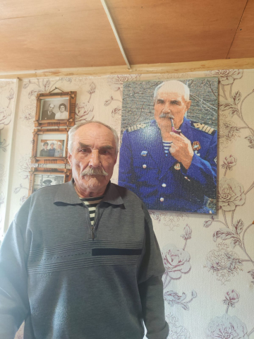 Сотрудники Камчатской дирекции поздравили бывшего коллегу, принадлежащего к категории «Дети войны»