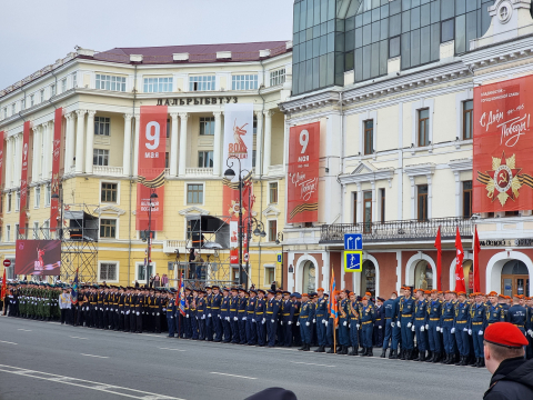 Сотрудники Приморского филиала Камчатской дирекции посетили генеральную репетицию парада ко Дню Победы