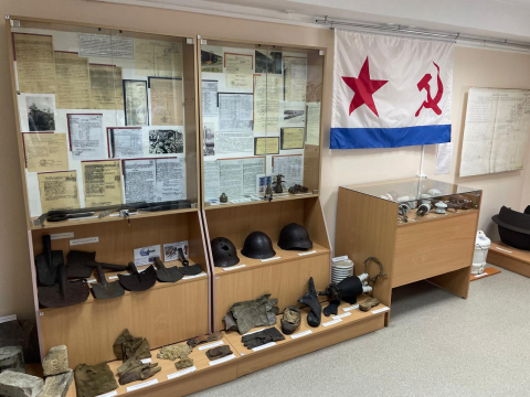 Сотрудники Камчатской дирекции посетили исторический выставочный зал Курильский десант