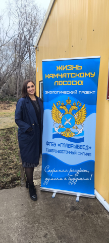 Сотрудники Камчаттехмордирекции приняли участие в торжественной церемонии выпуска молоди тихоокеанских лососей