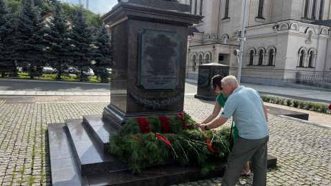 3 сентября Камчатская дирекция одной из первых приняла участие  в праздновании Дня воинской славы России – Дня Победы над милитаристской Японией, который ознаменовал окончание Второй мировой войны.  От Петропавловска-Камчатского до Южно-Сахалинска, от Магадана до Владивостока работники дирекции традиционно провели торжественные мероприятия, направленные на укрепление патриотических чувств и сохранение памяти о героических подвигах советского народа в годы Второй мировой войны.  Своим участием коллеги вырази